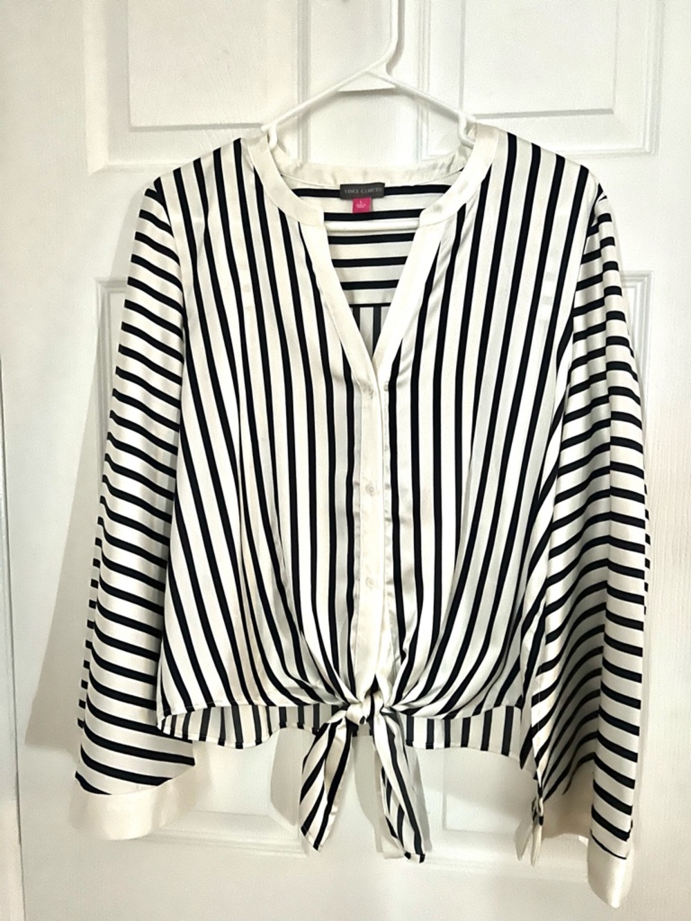 Vince Camuto Black & White Striped Tie-Front Blouse Satin  bell sleeve